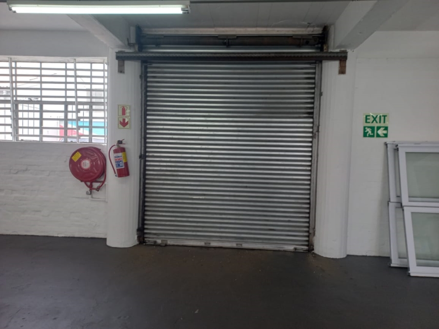 To Let commercial Property for Rent in Paarden Eiland Western Cape